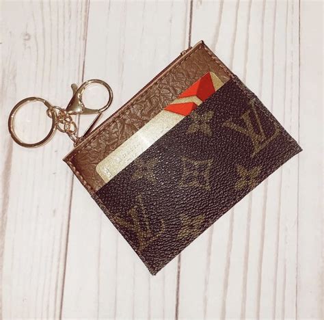 louis vuitton keychan|louis vuitton key pouch wallet.